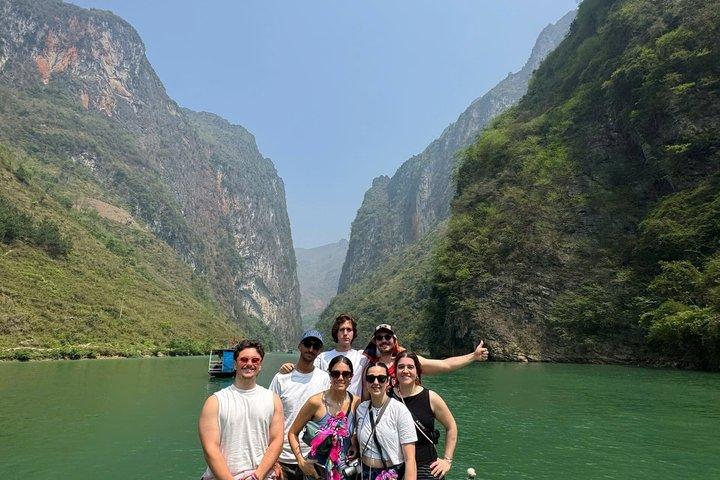 Ha Giang Loop 3D3N med Easy Rider - lille gruppe