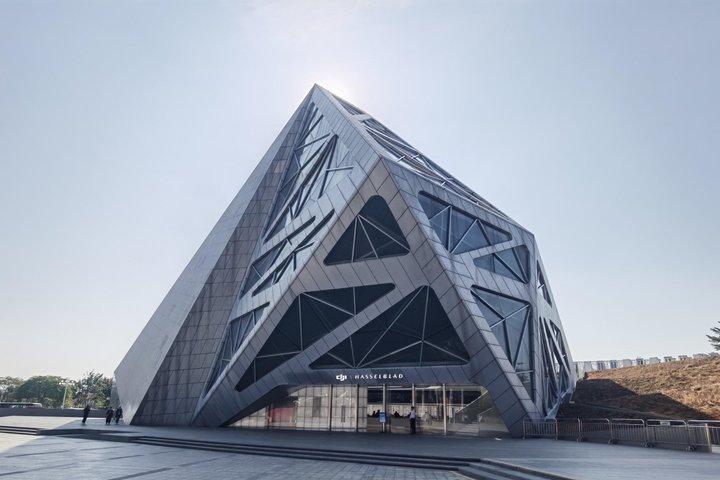 Shenzhen Future Tech Tour : Robotaxis, Drones, Impression 3D et plus encore