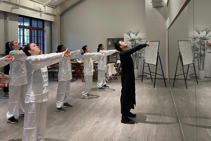 マインドフルウェルネスデー:気功、茶道&スパマッサージ