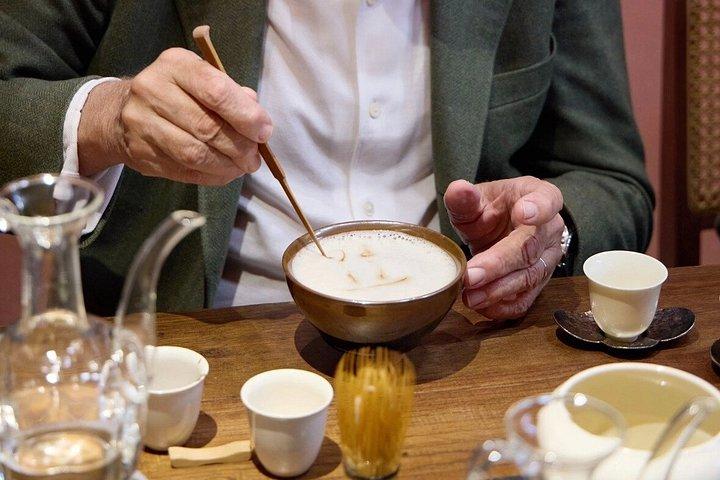 マインドフルウェルネスデー：気功、茶道＆スパマッサージ