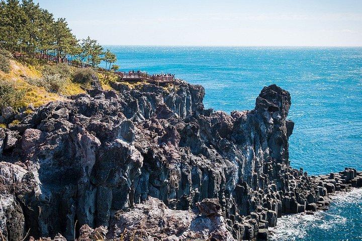 済州ユネスコ西南部・東部ハイライト2日間コンボツアー