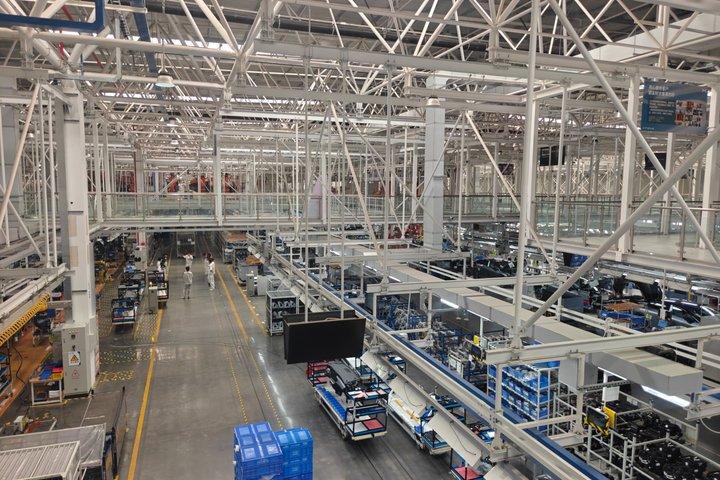 Tour de l'industrie des moteurs XPENG et des véhicules électriques à Canton
