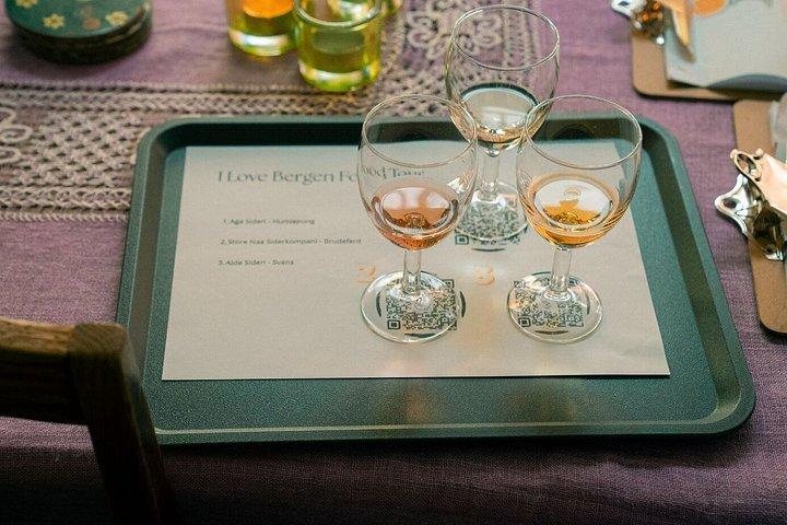 フロイバネン・ケーブルカーで行くベルゲン料理ツアー