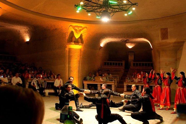 Noite Turca, Entretenimento, Dança Cultural
