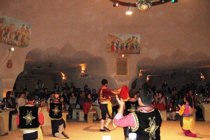 Noite Turca, Entretenimento, Dança Cultural