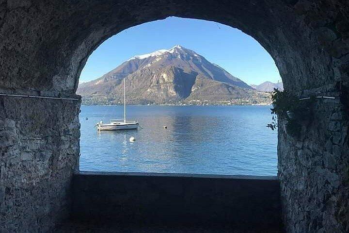 ミラノ発 コモ湖（ベラージオ・ヴァレーナ）小グループ日帰り旅行