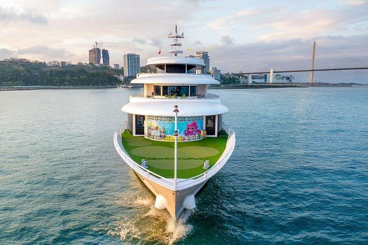 ハノイ発シータコクルーズハロン湾日帰りツアー