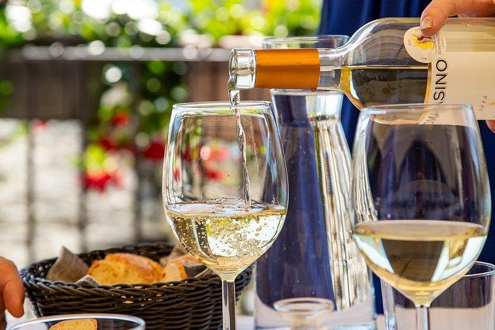 Domaso: Weinprobe im Weingut am Comer See