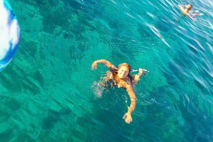 Palma de Mallorca Bay sailing trip and or Snack