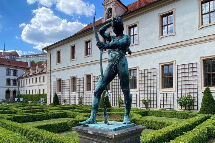 Prague TALES | 物語と隠れた宝石で巡るセルフガイドツアー