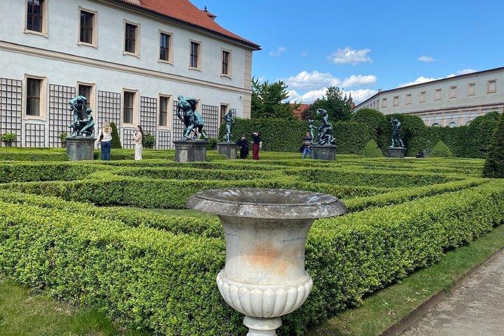 Prague TALES | 物語と隠れた宝石で巡るセルフガイドツアー