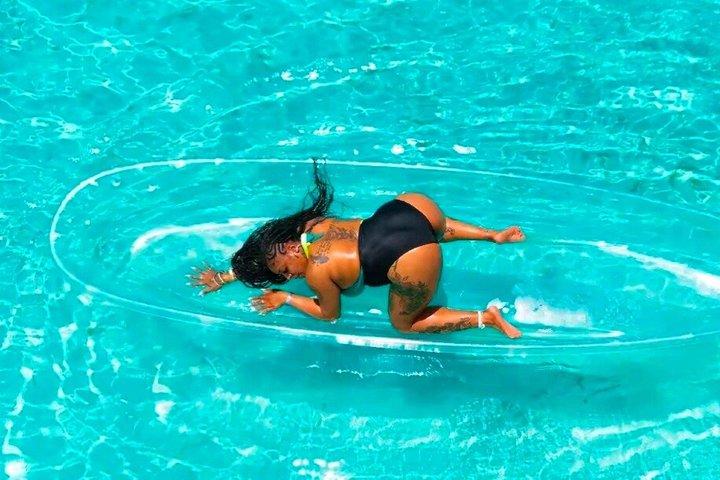 Fotoshoot met kajak in Ocho Rios Jamaica