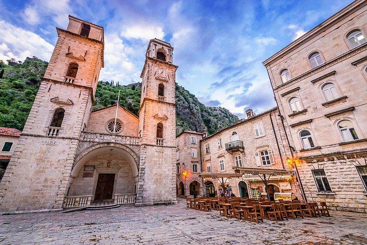 Kotor Walking Tour with Audio Guide on Your Smartphone