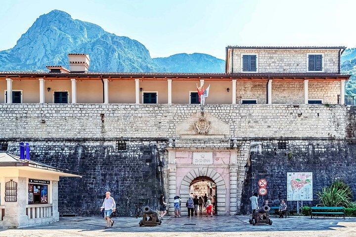 Kotor Walking Tour with Audio Guide on Your Smartphone