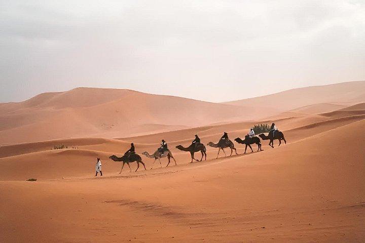 3-dages Marrakech Desert Tour til Merzouga Dunes og Camel Trek