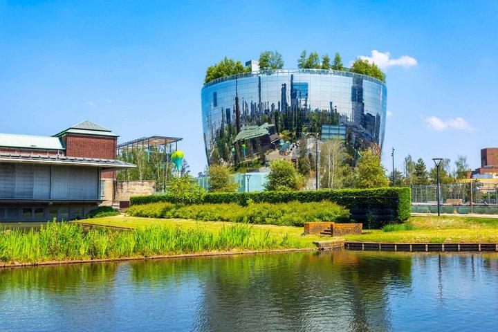 スマートフォンで音声ガイド付きロッテルダムウォーキングツアー