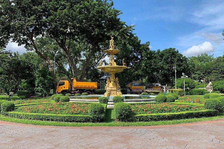 Bangkok Self-Guided Walking Tour Essential Landmarks and Quizzes