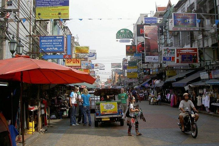Bangkok Self-Guided Walking Tour Essential Landmarks and Quizzes