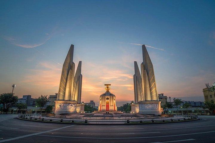 Bangkok Self-Guided Walking Tour Essential Landmarks and Quizzes