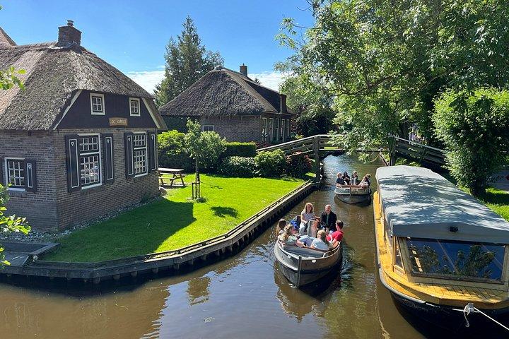 Giethoorn und Zaanse Schans Kleingruppenreise ab Amsterdam