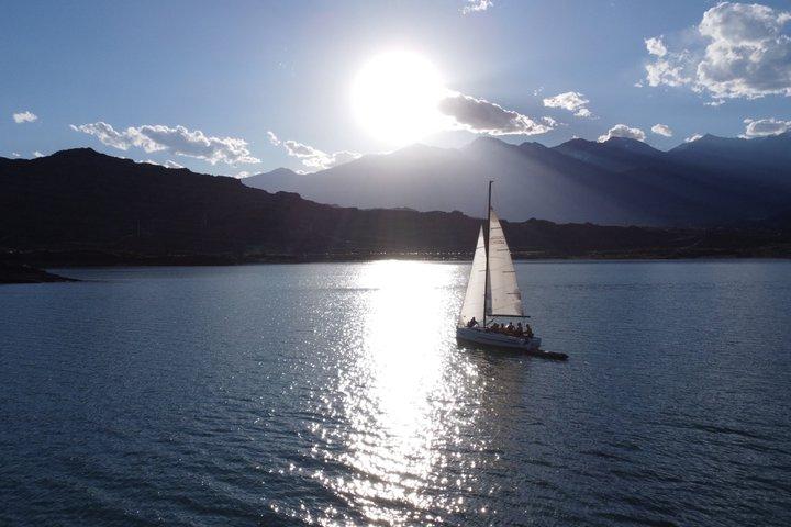 Cruise Lake Potrerillos a unique experience