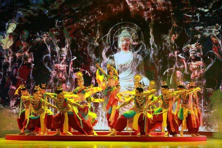 Xian Tang Dynasty Show Optional Dumpling Banquet or Royal Banquet