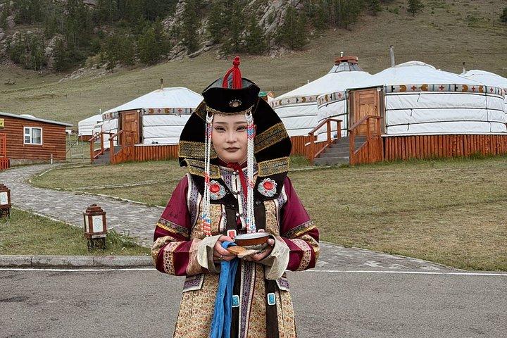 Tagestour Terelj und Chinggis Khan Complex