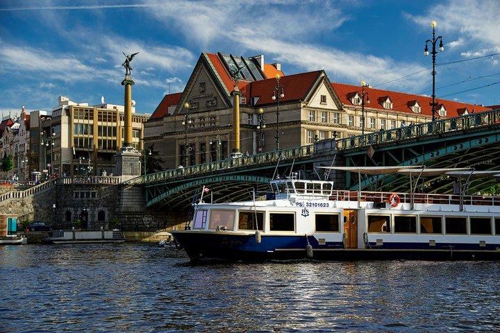 Praag Sightseeing Cruise : 50 - Minute River Experience
