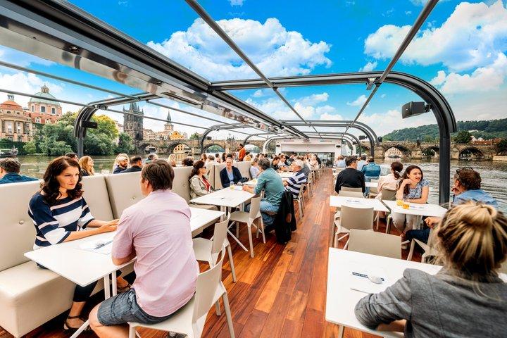 Prag : 2 - Stund Grand Vltava River Cruise