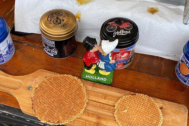 アムステルダムのオランダ語食の市場 チーズとビールツアー