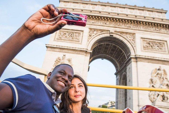 Parijs Open Top City Sightseeing Bus Tour Ticket