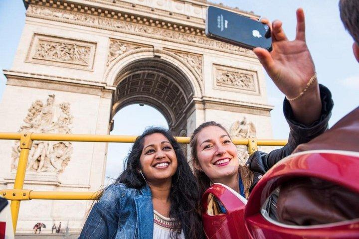 Hoteller i nærheden af Paris Open Top City Sightseeing Bus Tour Ticket