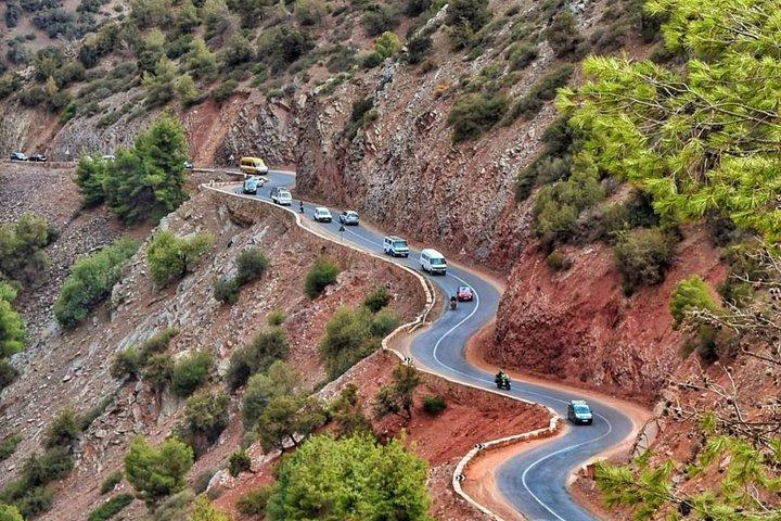 アトラス山脈と3つの谷のランチプライベートツアー - マラケシュ