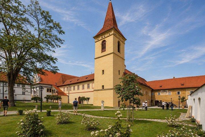 Cesky Krumlov Scavenger Hunt & Self-Guided Walking Tour