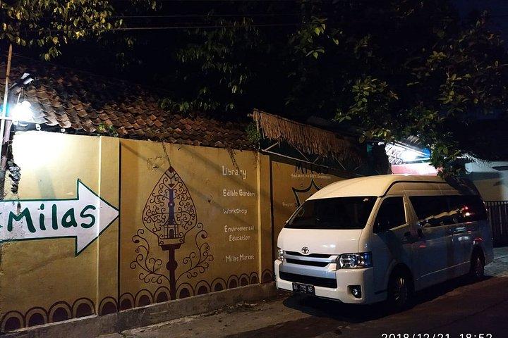 Private Car & Driver in Yogyakarta – Flexible, Customized Tours