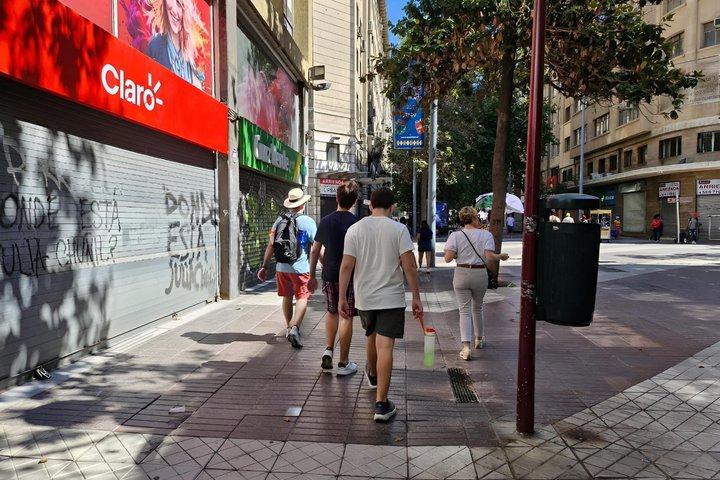 Passeio a pé privado de Santiago com hotel (5 horas)