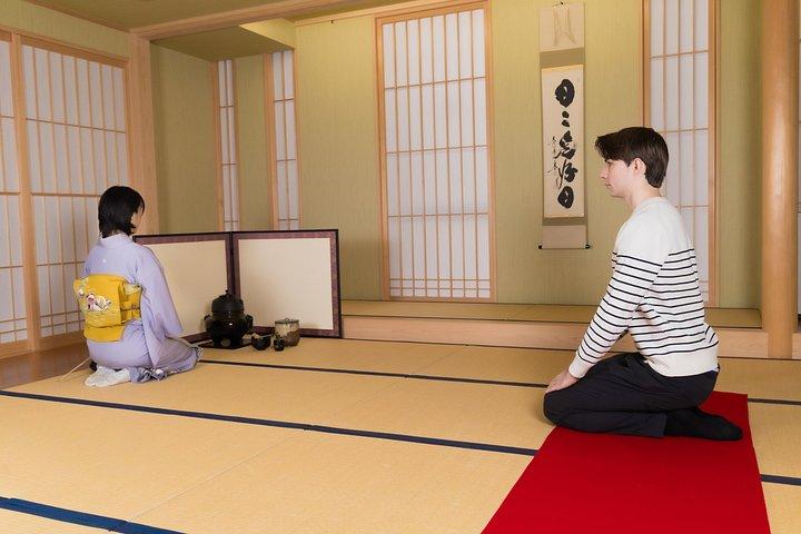 Private Tea Ceremony in Tokyo an Intimate Session