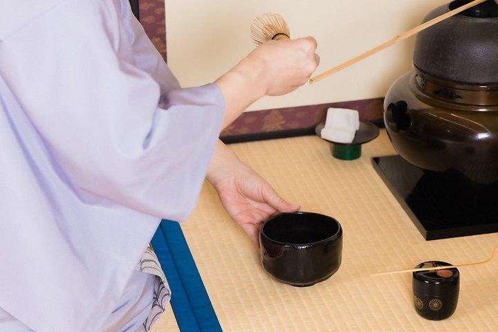 Private Tea Ceremony in Tokyo an Intimate Session