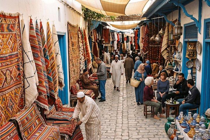Private Customizable Walking Tour in Sidi Bou Said