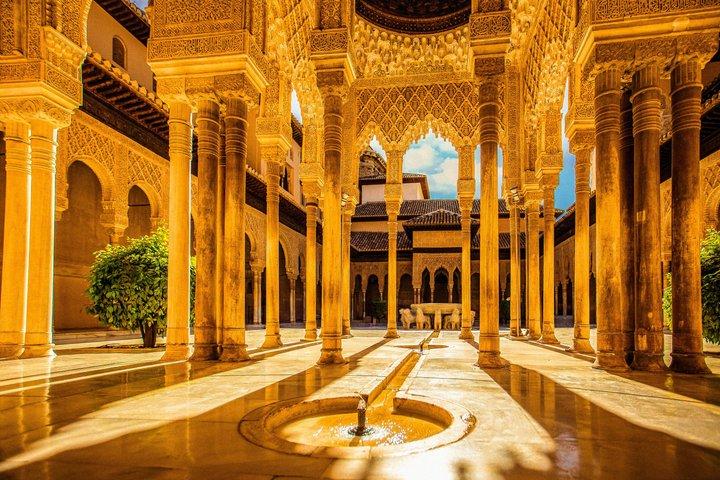 Visite guidée privée de Grenade Alhambra et des palais Nasrides