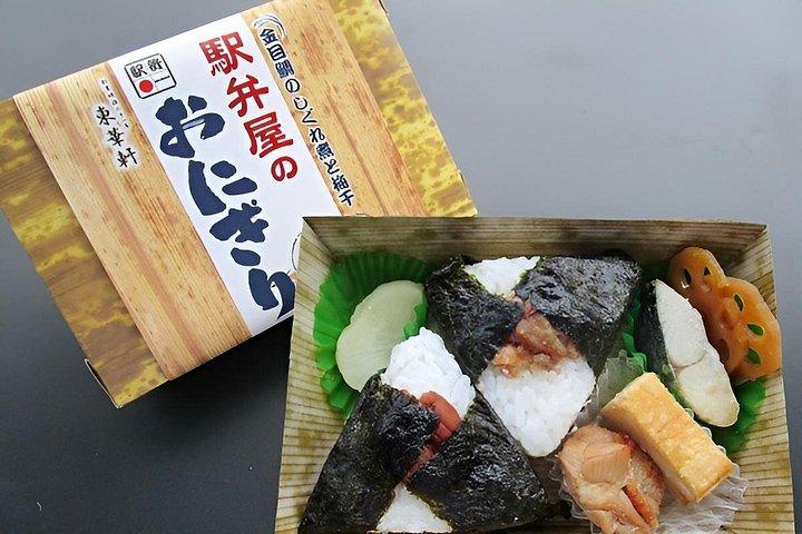 海賊船ロープウェイとケーブルカーで行く箱根秋のアドベンチャー