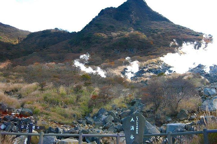 海賊船ロープウェイとケーブルカーで行く箱根秋のアドベンチャー