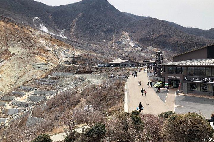 海賊船ロープウェイとケーブルカーで行く箱根秋のアドベンチャー