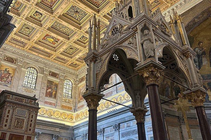 ローマプライベートツアー城壁とアルカエオの外セントポール