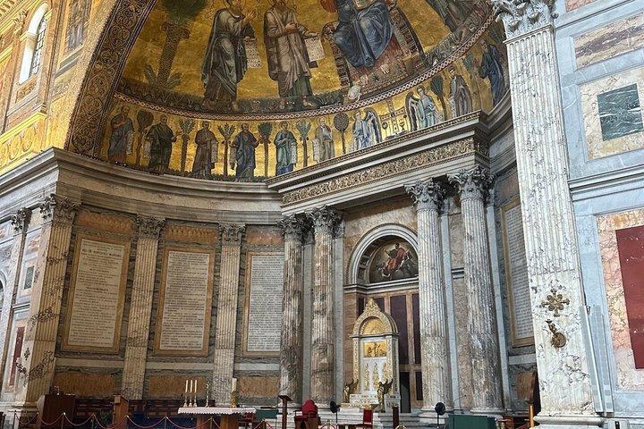 ローマプライベートツアー城壁とアルカエオの外セントポール