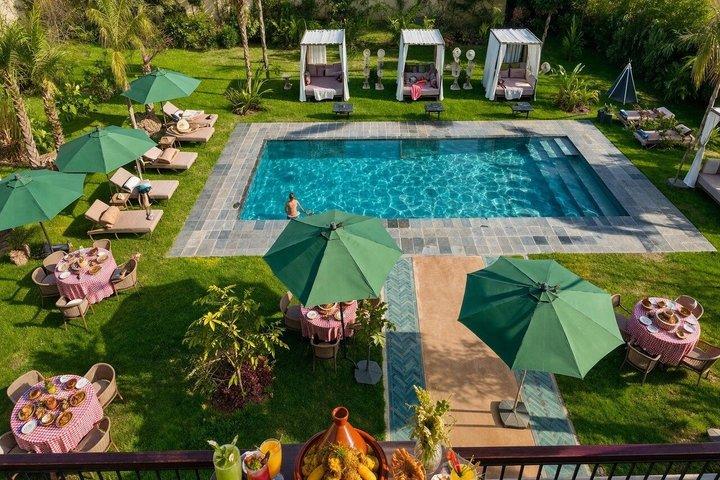 Marrakesch Villa Tagespass : Pool, marokkanisches Mittagessen & Hotelabholung