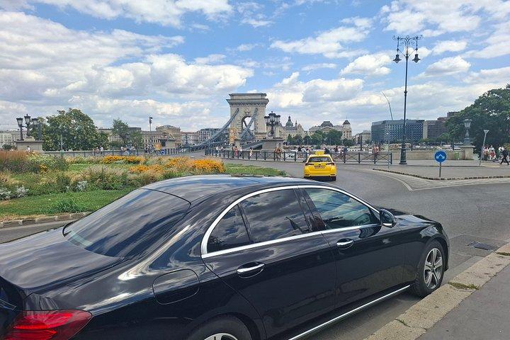 車で行くブダペストのプライベート市内ツアー（3時間）