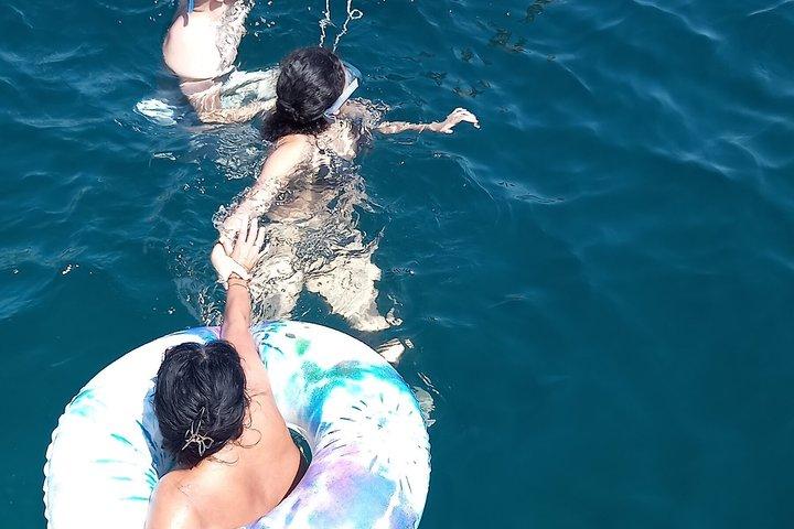 Palma de Mallorca Bay sailing trip and or Snack