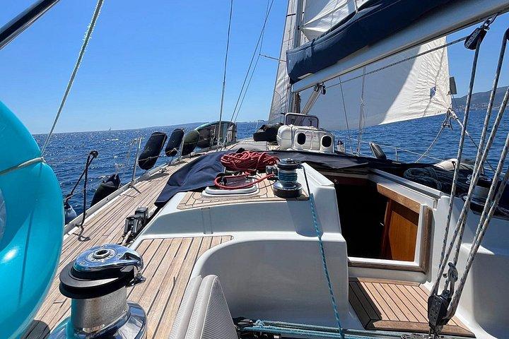Palma de Mallorca Bay sailing trip and or Snack