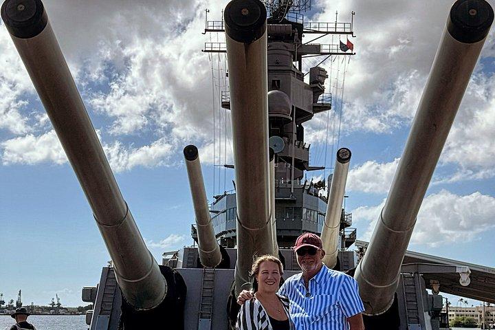 ホノルル発小グループ真珠湾第二次世界大戦歴史ツアー